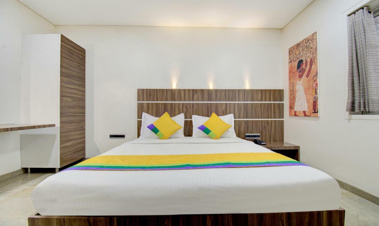 Treebo Lalaji'S Executive Hotel Aurangabad  Bagian luar foto