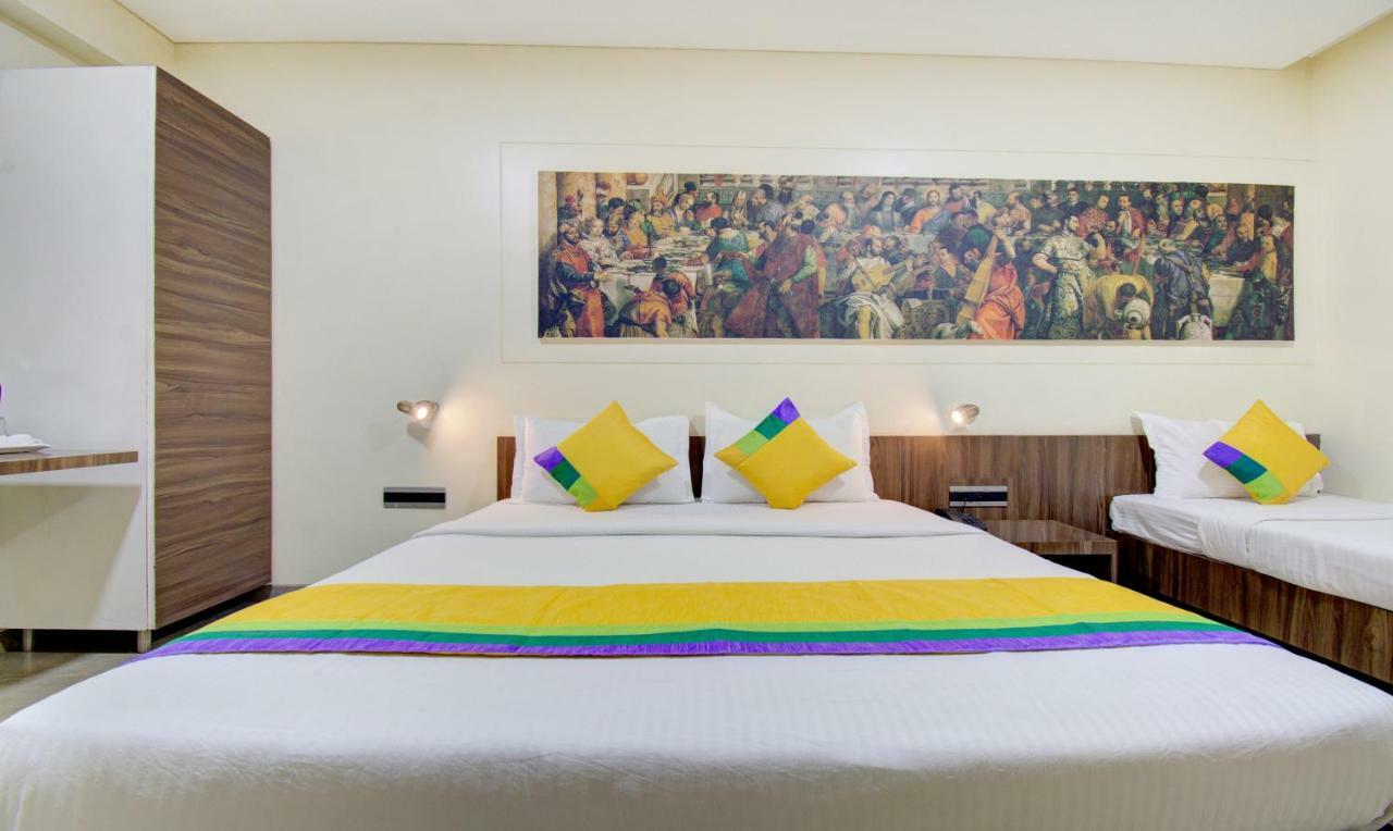 Treebo Lalaji'S Executive Hotel Aurangabad  Bagian luar foto