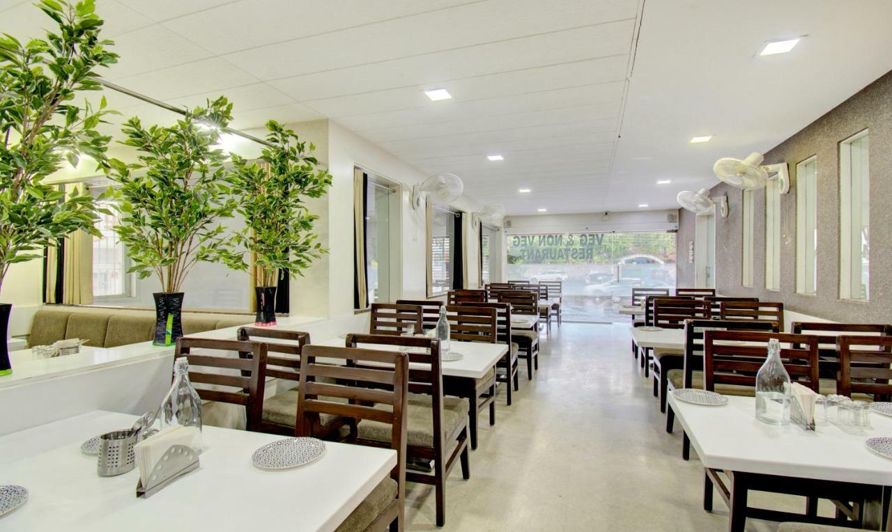 Treebo Lalaji'S Executive Hotel Aurangabad  Bagian luar foto