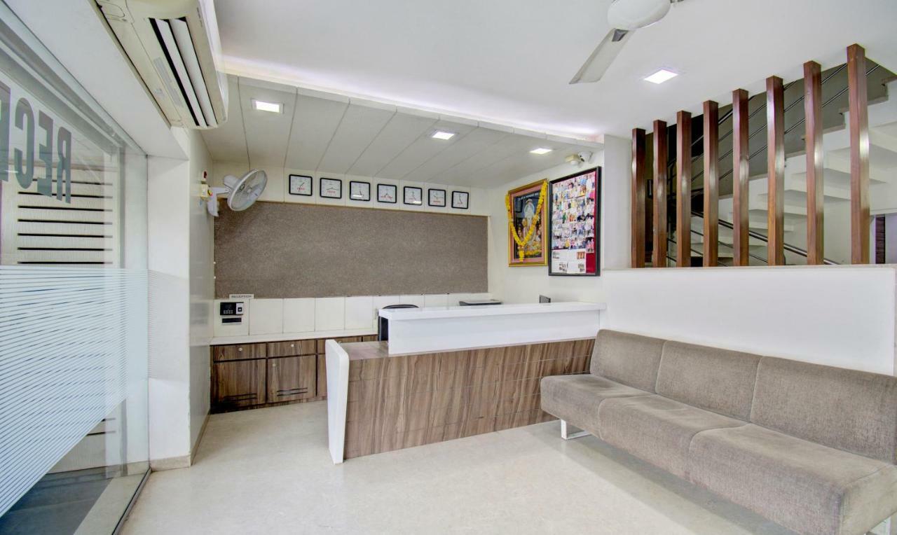 Treebo Lalaji'S Executive Hotel Aurangabad  Bagian luar foto